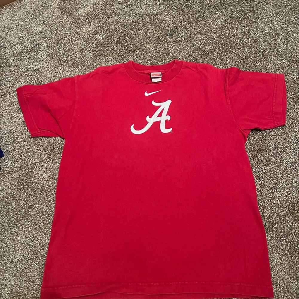 Boys Nike Crimson Alabama Tee medium